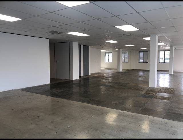 362M² OFFICE TO LET IN SANDHURST